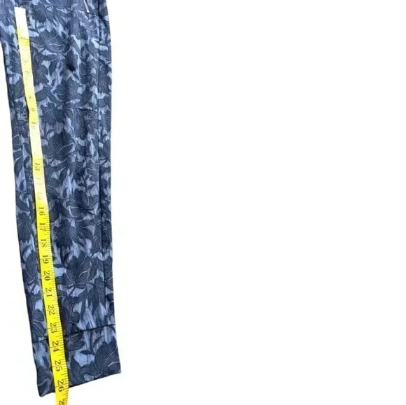 Athletes Trekkie North Joggers  Ethereal Bloom Blue High Waisted Women's size 6 - Picture 15 of 15